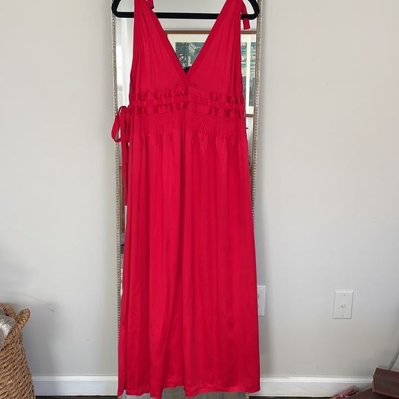Cocoon by Randi Kristoffersen Red Silk Gown - Picture 5 of 11